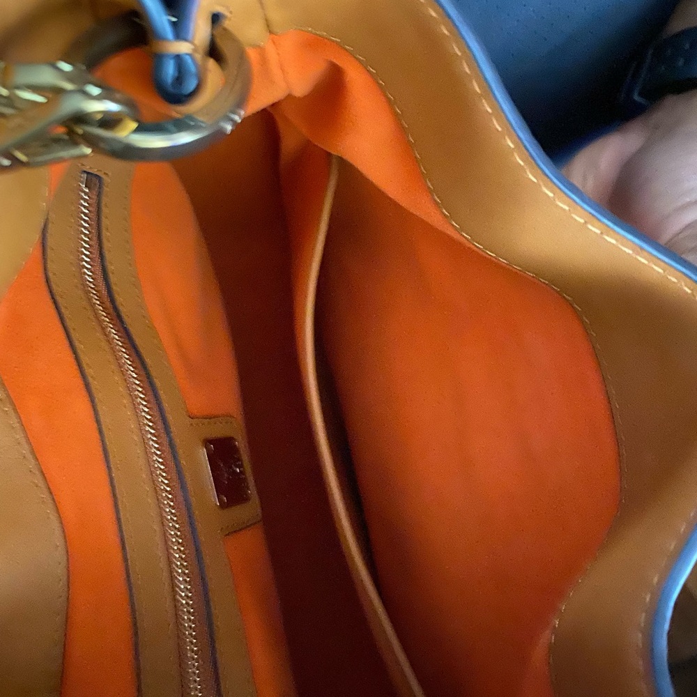 Purse - Picture 3 of 8